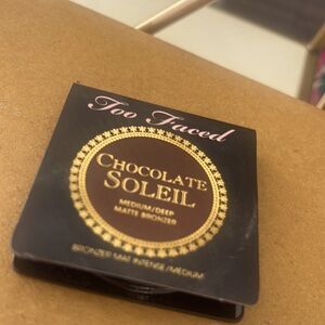 Too Faced-Chicolate Soleil Mayte Bronzer